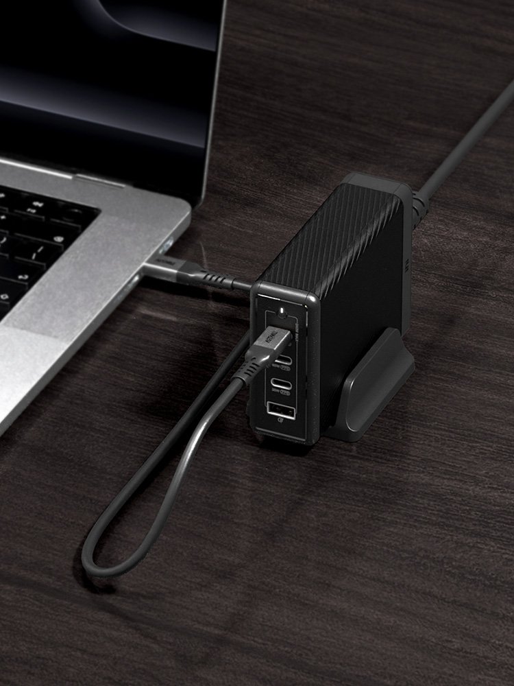 PD3.1 240W PPS GaN 접지 멀티 초고속 충전기 GN310 블랙 상세 이미지 1